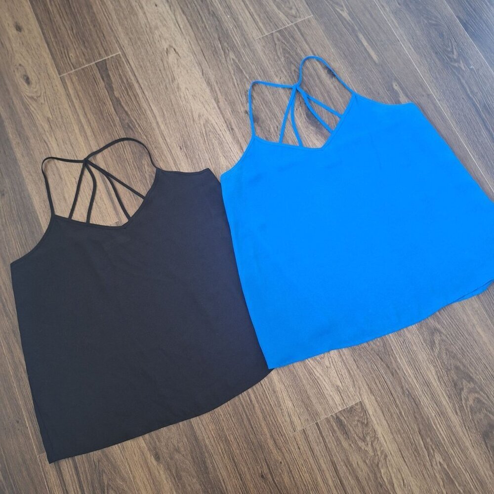💙 2 Abercrombie & Fitch Strappy Camis Size L Comfy Summer Staples
